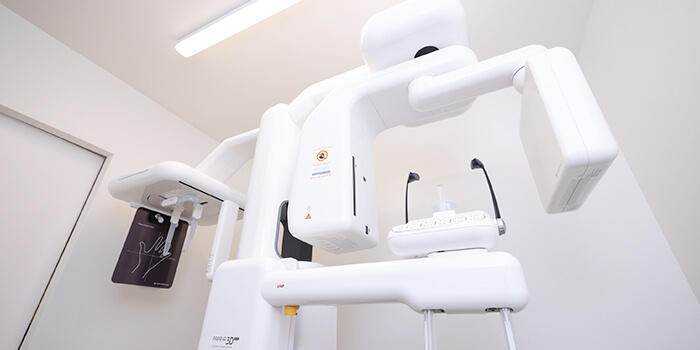 ① 歯科用CTによる的確な診断